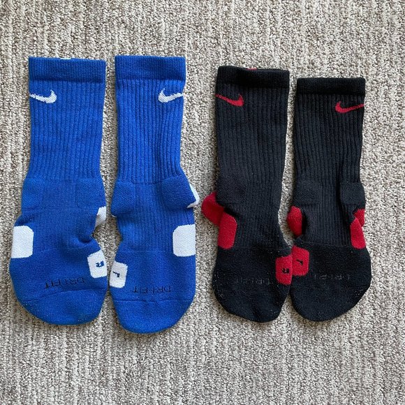 Lot of 2 pairs Men's Small 4-6 Nike Hyper Elite Basketball Crew Socks Blue Red - Picture 1 of 3